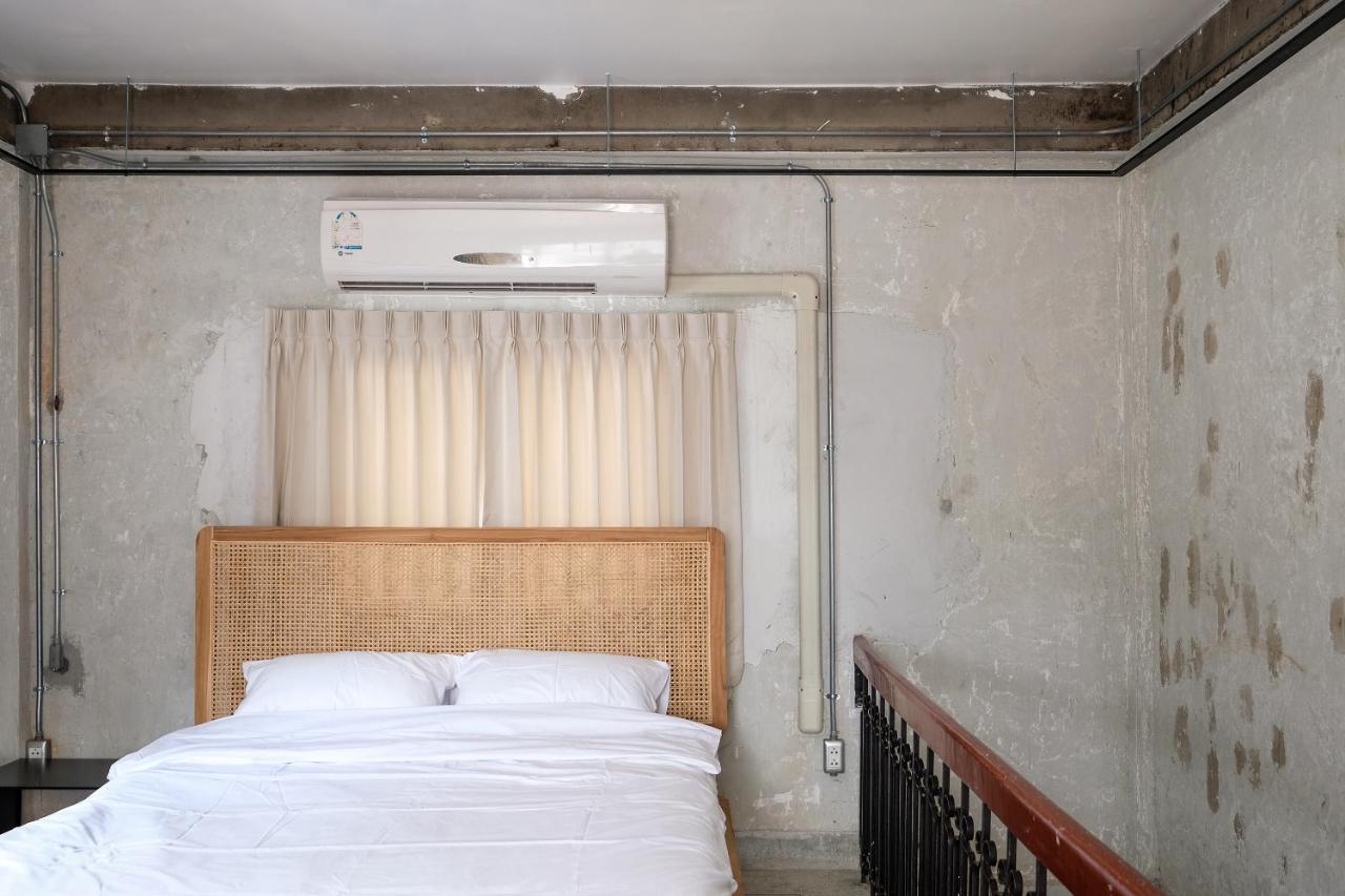 Ep1 Shophouse Hotel Bangkok Buitenkant foto