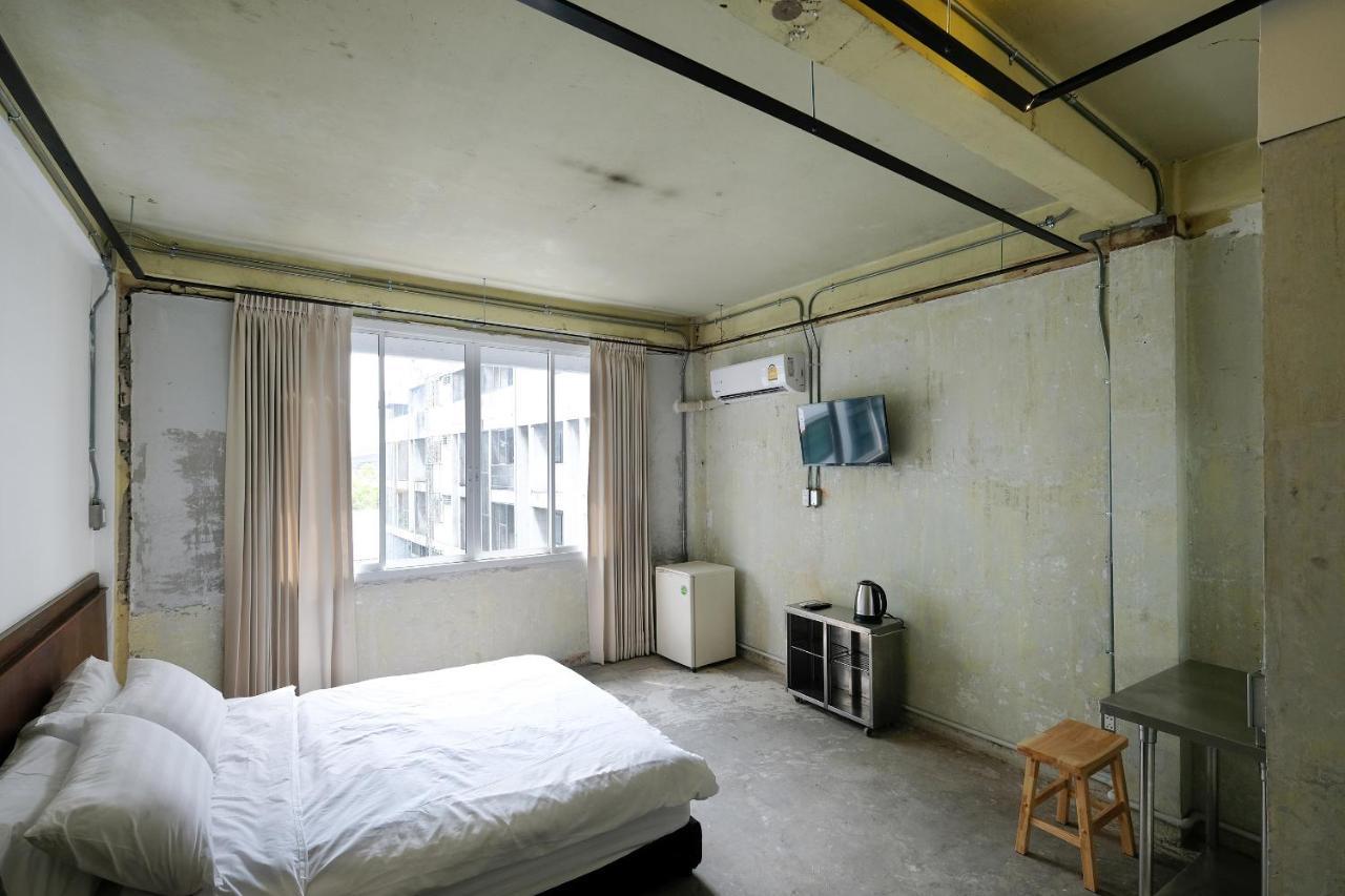 Ep1 Shophouse Hotel Bangkok Buitenkant foto